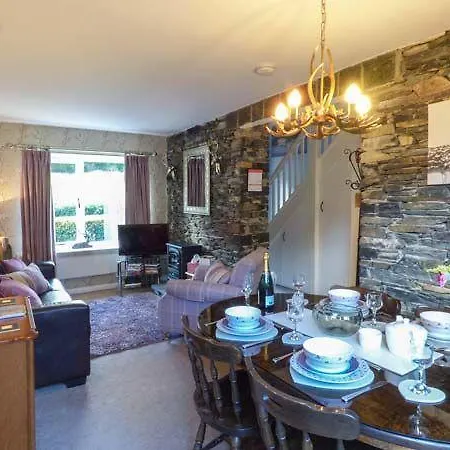 Coach House 1 - Pullwood Bay * Ambleside