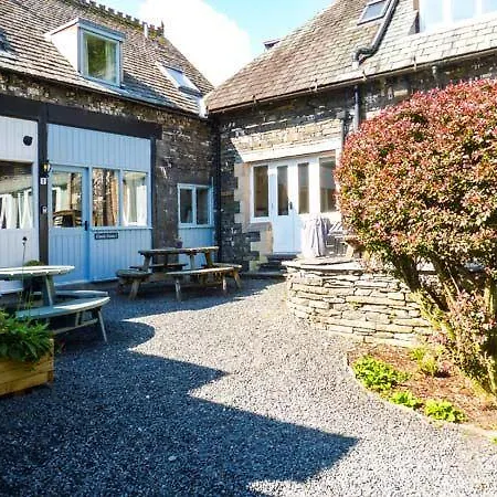 Coach House 1 - Pullwood Bay