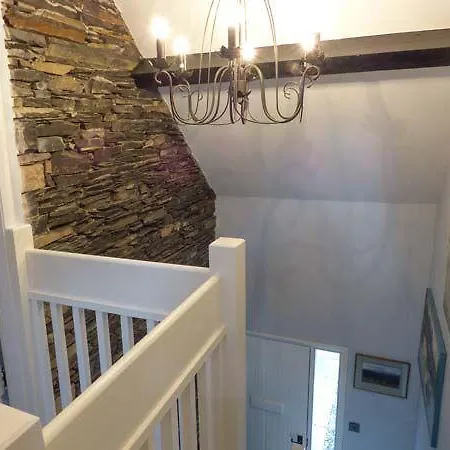 Coach House 1 - Pullwood Bay