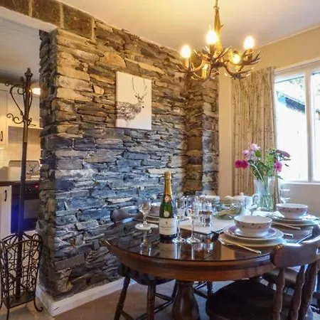 Coach House 1 - Pullwood Bay * Ambleside